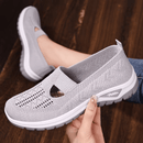 Tênis Ortopédico Slip On Fit Confort™ + 1 Par de Meias de Brinde - Confortiva